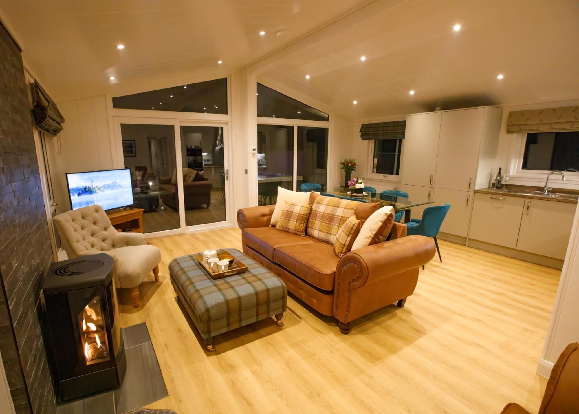 Drumcarrow Luxury Lodges 圣安德鲁斯 外观 照片